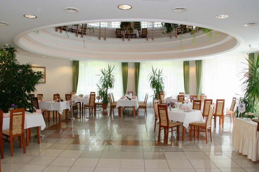 Garden Hotel Wellness és Konferencia Szolnok Restaurante foto